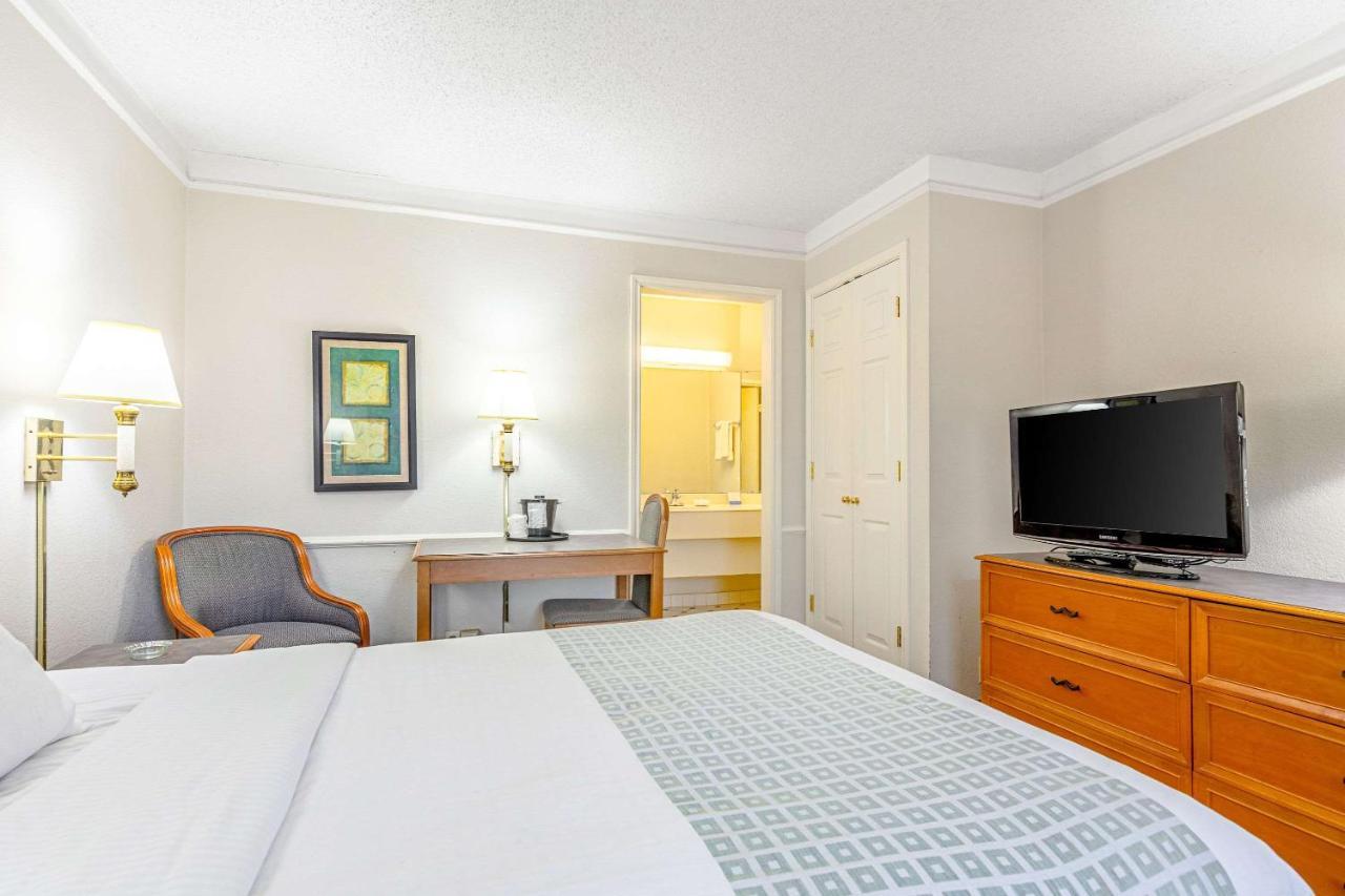 Inn Rodeway